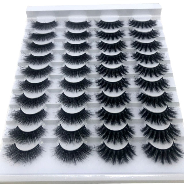 Natural false eyelashes