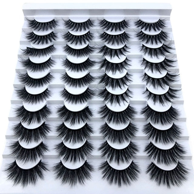 Natural false eyelashes