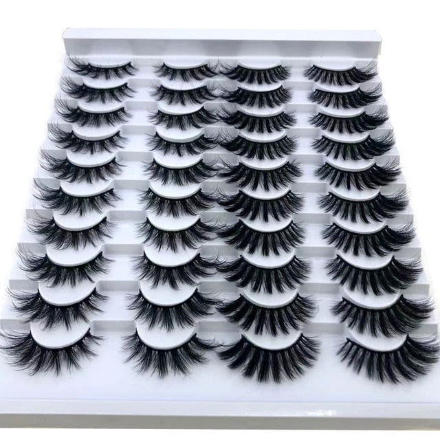 Natural false eyelashes