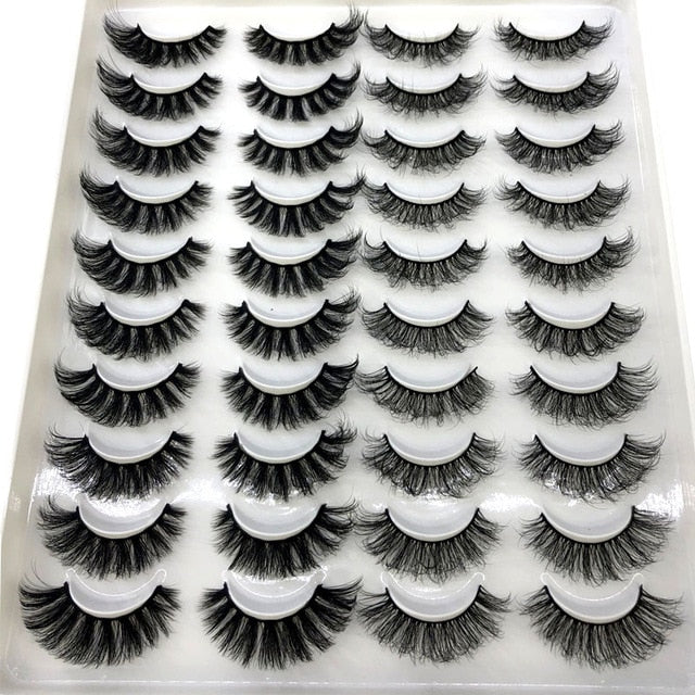 Natural false eyelashes