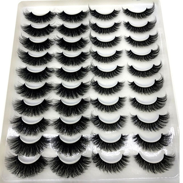 Natural false eyelashes